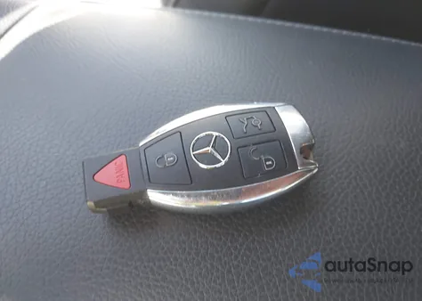 2014 Mercedes-Benz S 550 4Matic из США, поврежденный, VIN WDDUG8FB3EA049768